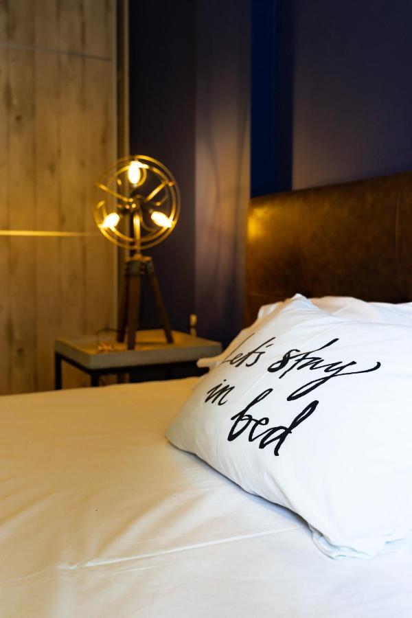 Cozy Modern Apartment Inside The City Center Szaloniki Kültér fotó