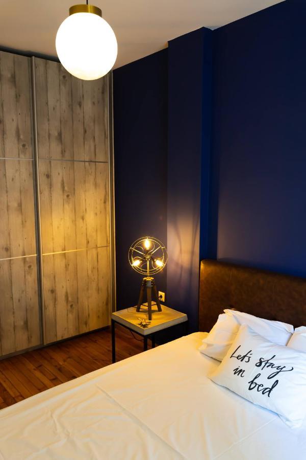 Cozy Modern Apartment Inside The City Center Szaloniki Kültér fotó